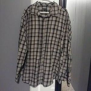 Long sleeve plaid dress shirt